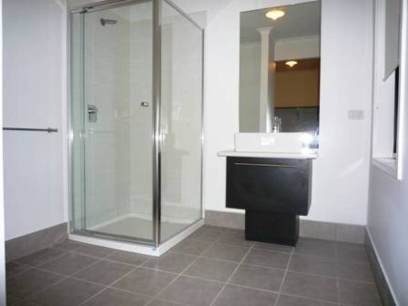 164 Sanctuary Lakes South Blvd, Point Cook VIC 3030