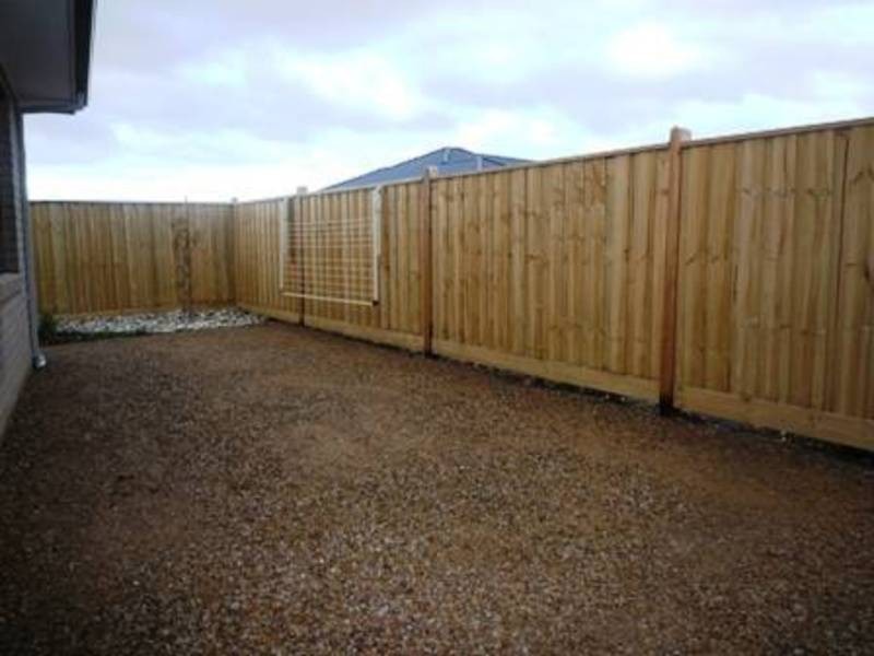 164 Sanctuary Lakes South Blvd, Point Cook VIC 3030