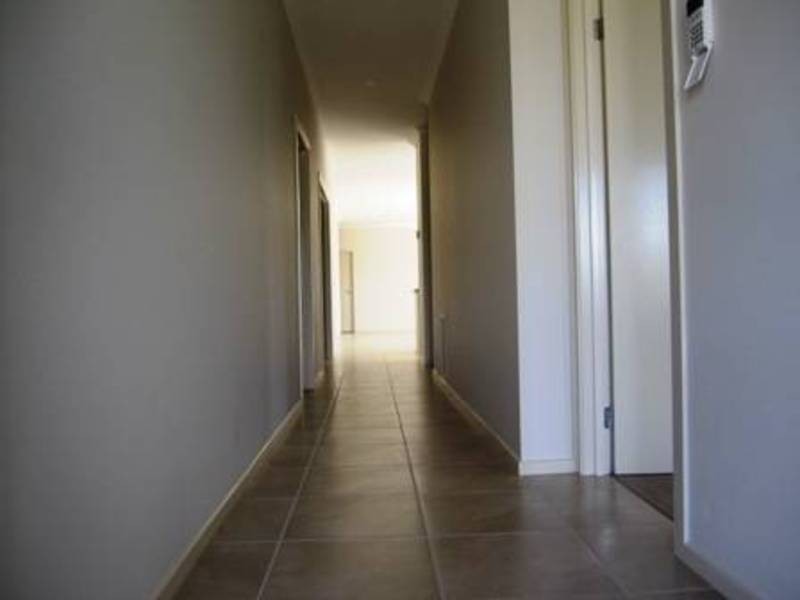 8 Delbridge Drive, Mernda VIC 3754