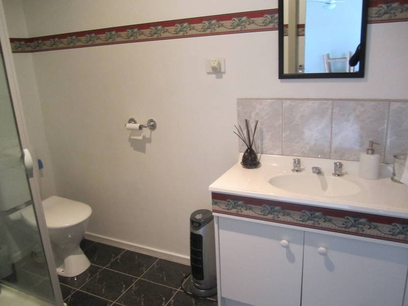 12A Hyett Crt, Sunshine West VIC 3020