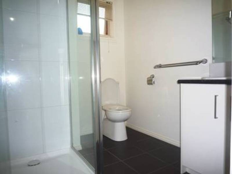 8 Global Way, Wyndham Vale VIC 3024