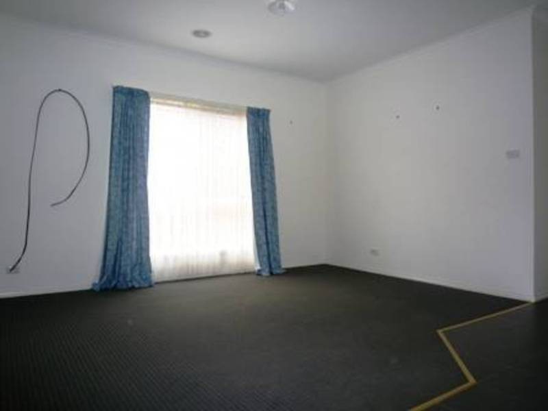 8 Global Way, Wyndham Vale VIC 3024