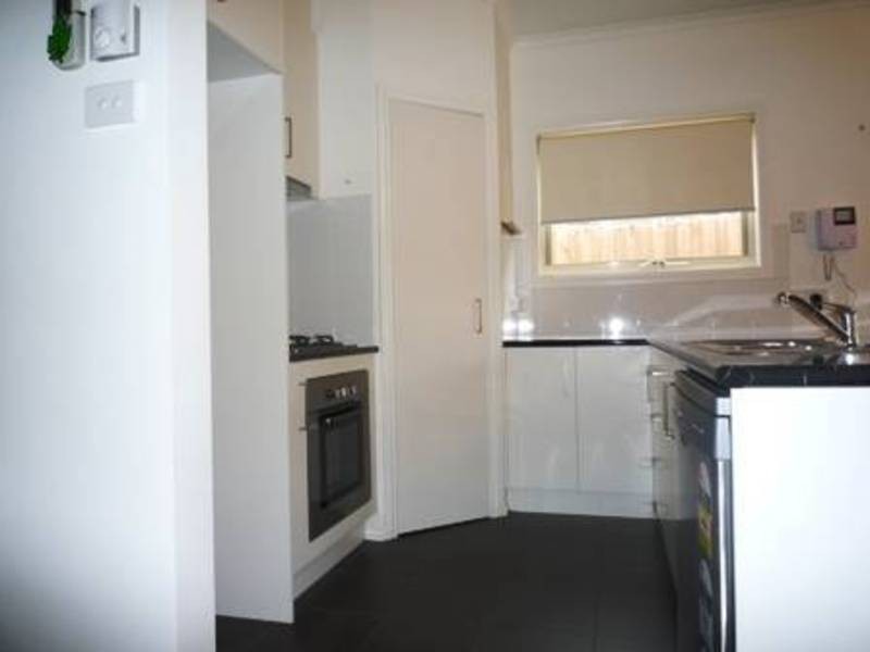 8 Global Way, Wyndham Vale VIC 3024