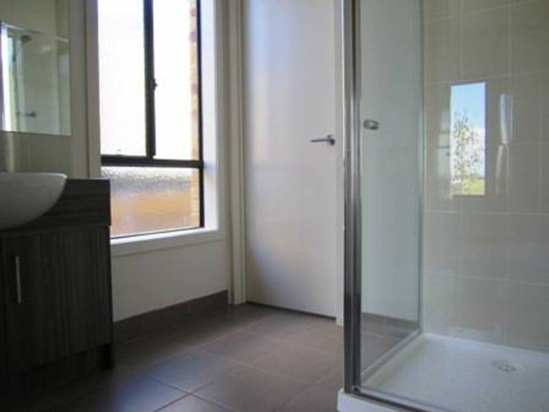 8  Delbridge Drive, Mernda VIC 3754