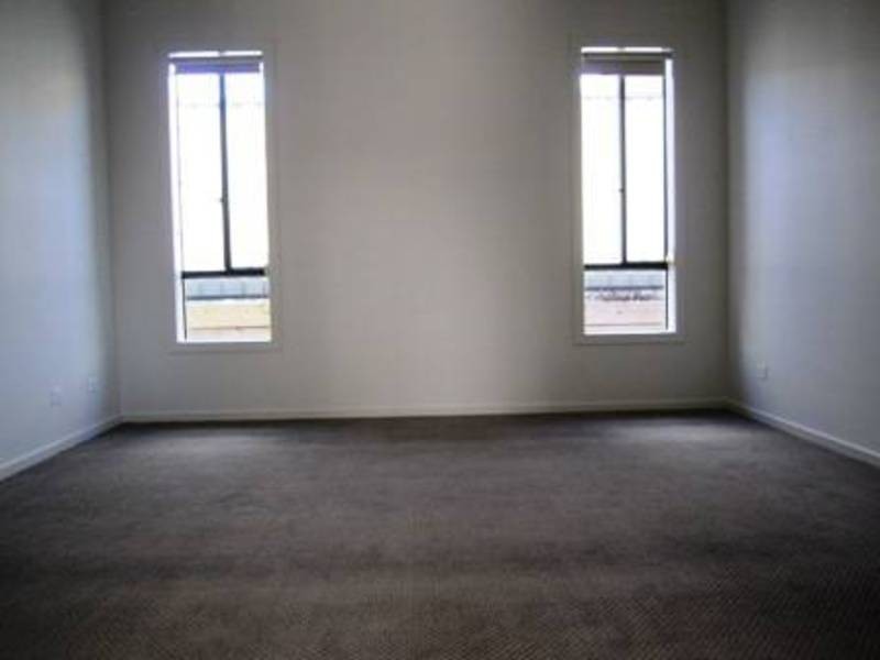 8  Delbridge Drive, Mernda VIC 3754