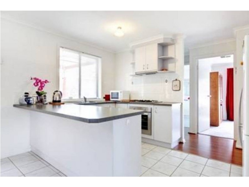 1A Huggins Crt, Altona Meadows VIC 3028