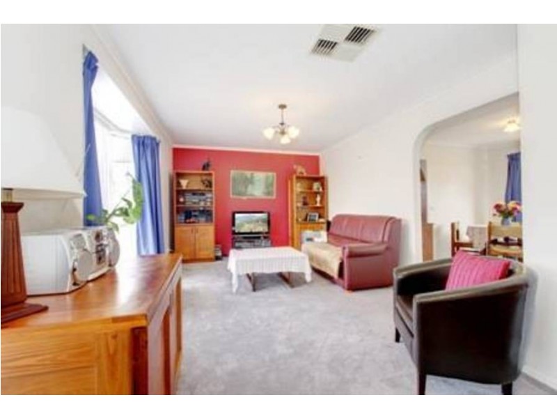 1A Huggins Crt, Altona Meadows VIC 3028
