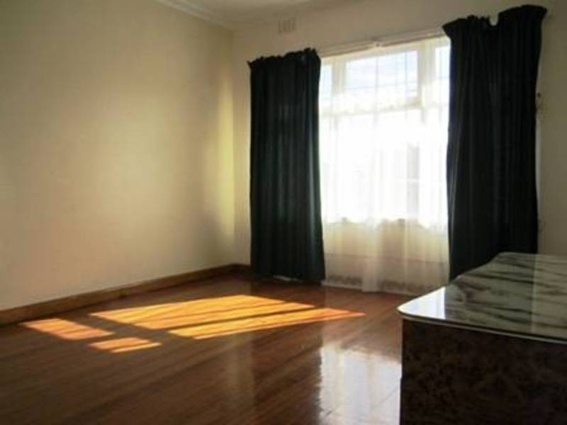 77 Marigold Ave, Altona North VIC 3025