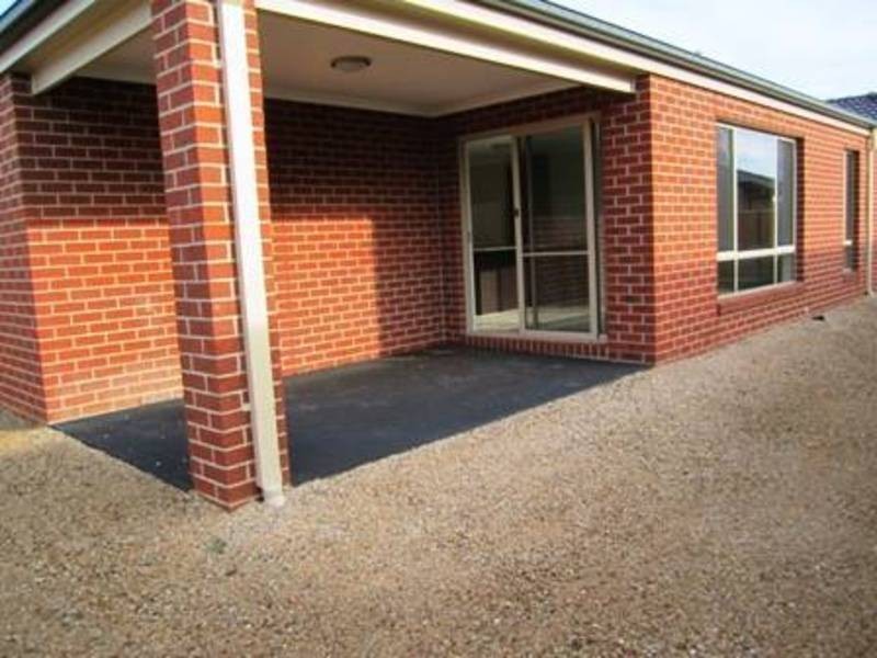 42 Campaspe Way, Point Cook VIC 3030