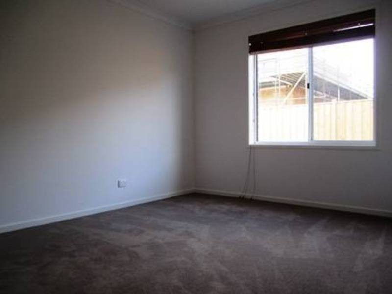 48  Campaspe Way, Point Cook VIC 3030