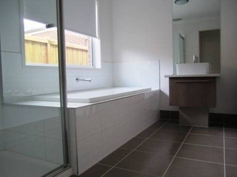 48  Campaspe Way, Point Cook VIC 3030