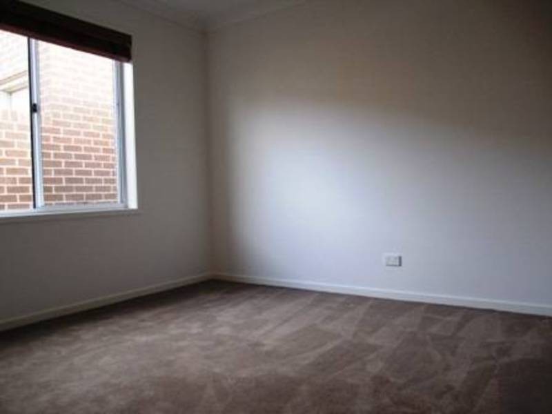 48  Campaspe Way, Point Cook VIC 3030