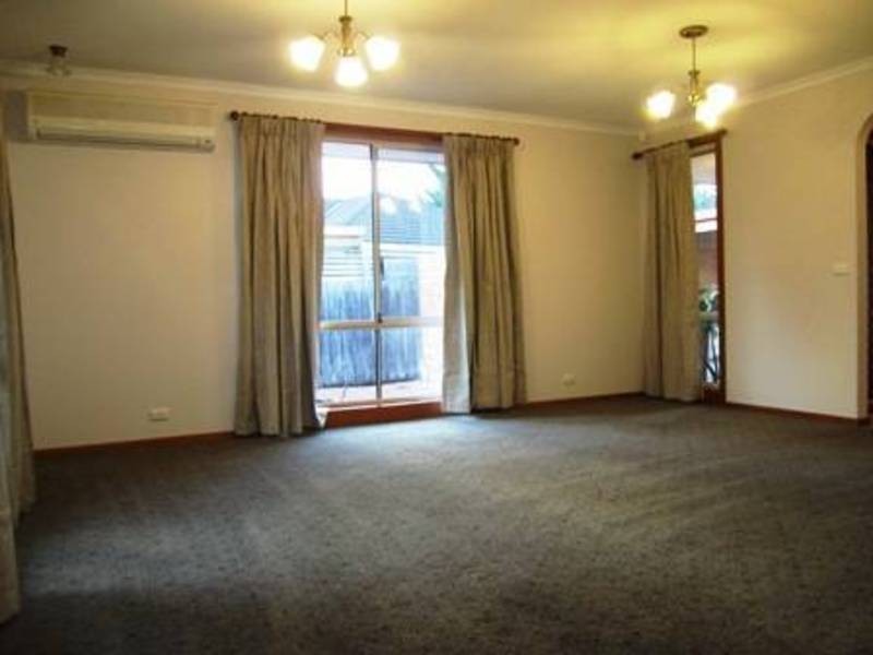 19 Tweed Crt, Werribee VIC 3030