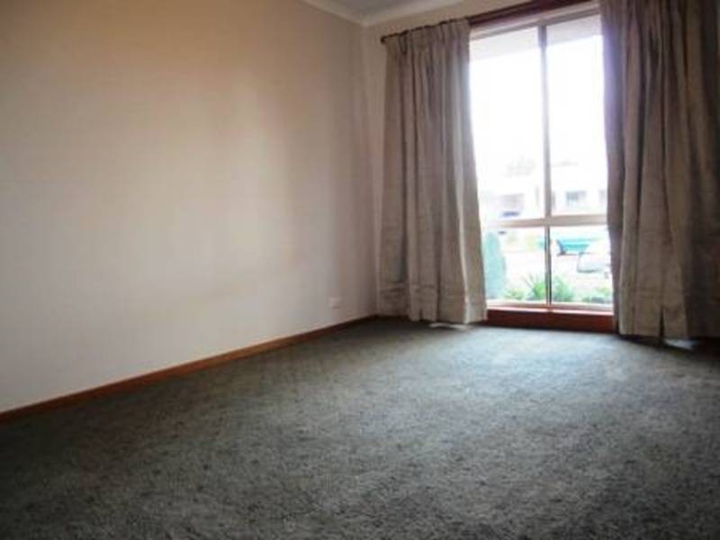 19 Tweed Crt, Werribee VIC 3030