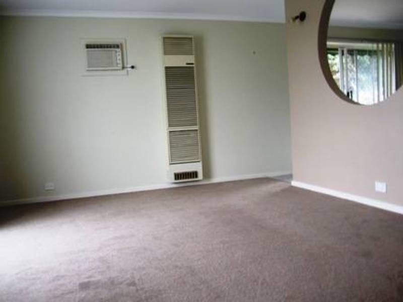 2/12 Tatman Drive, Altona Meadows VIC 3028