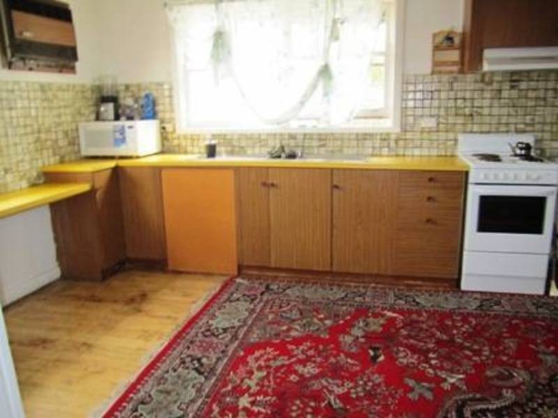 95 Paget Ave, Glenroy VIC 3046