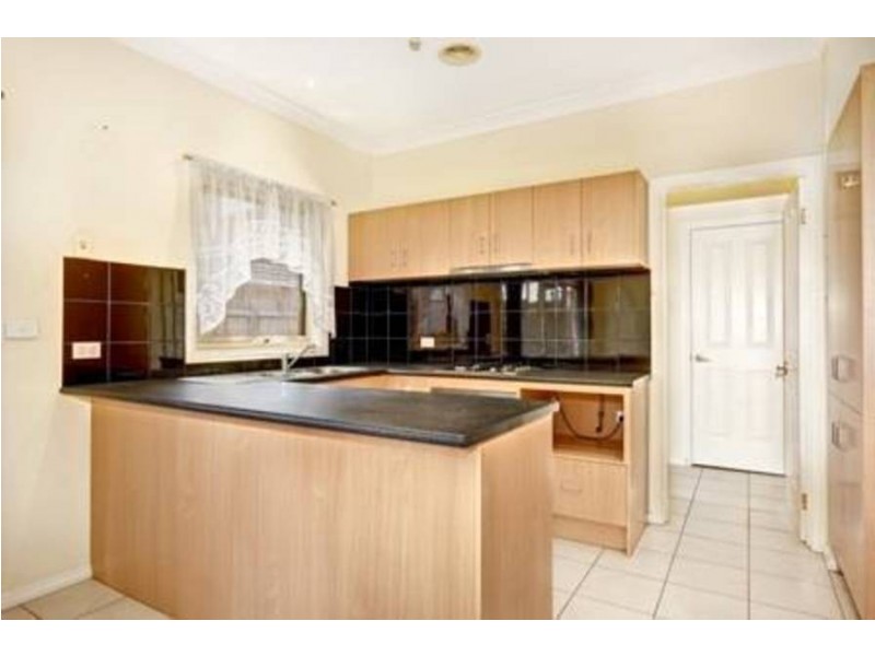 2 Glade Ave, Altona North VIC 3025