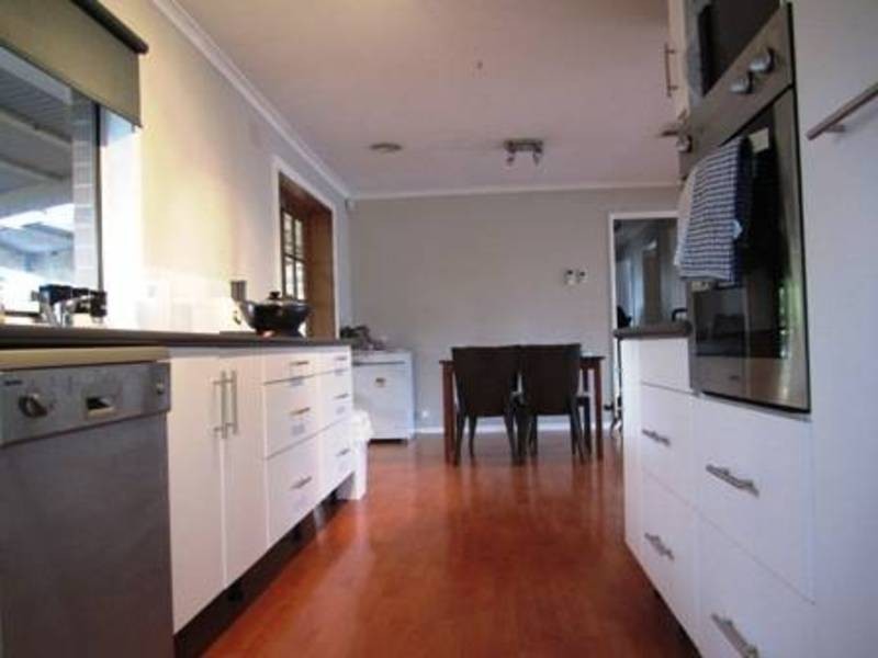 26 Shoalhaven Street, Werribee VIC 3030