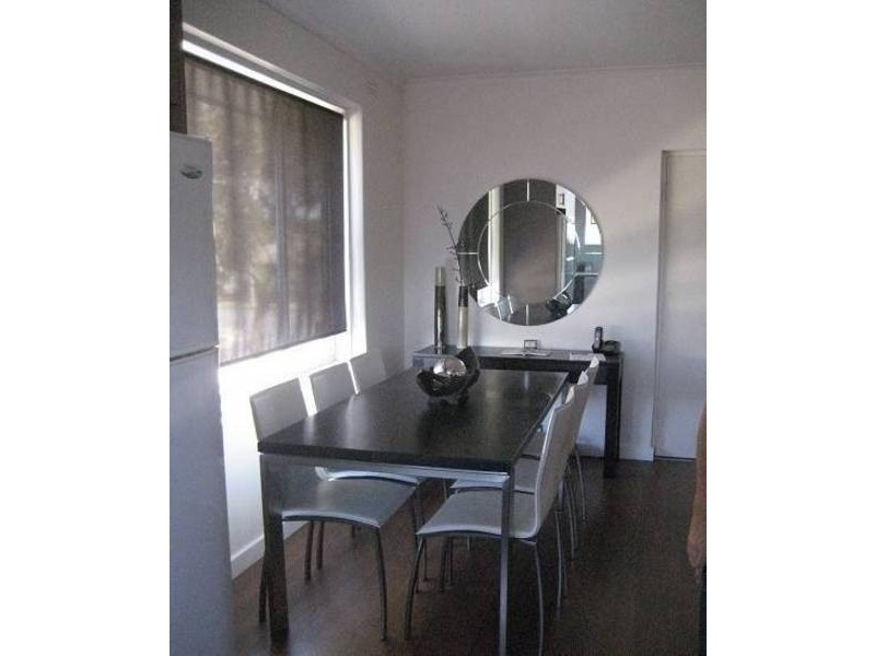 8/355 Blackshaws, Altona North VIC 3025