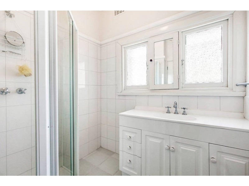 28 Louvain Street, Coburg VIC 3058