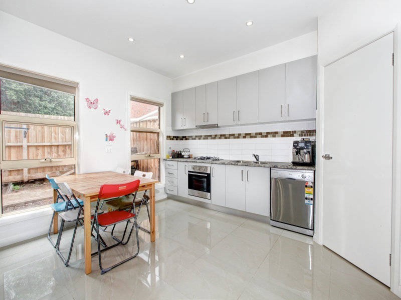 4 & 5/14 Fawkner Road, Pascoe Vale VIC 3044