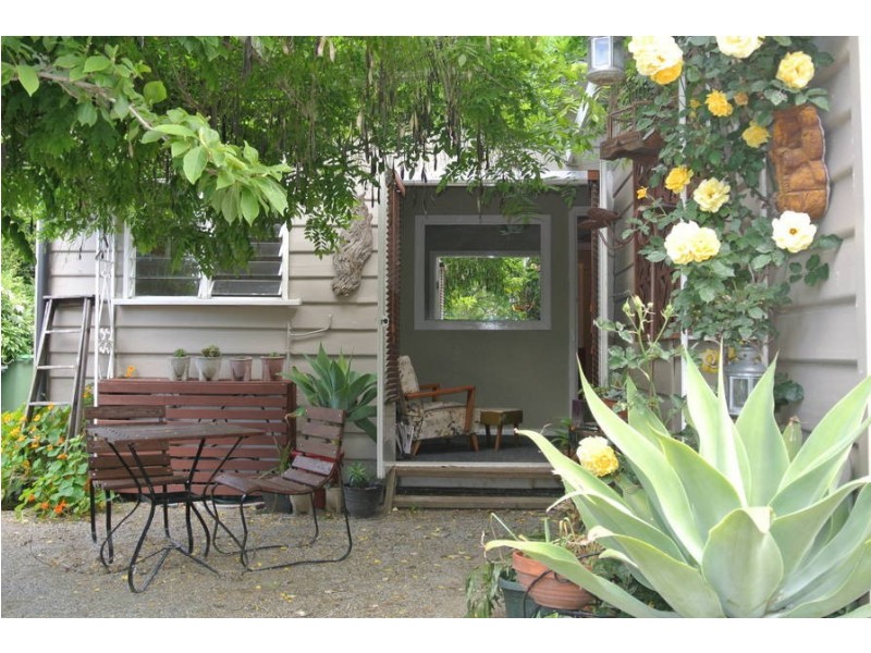 12 Zinnia Street, Reservoir VIC 3073