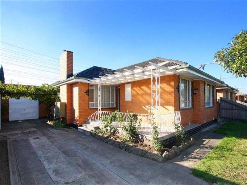 8 Anstey Avenue, Reservoir VIC 3073