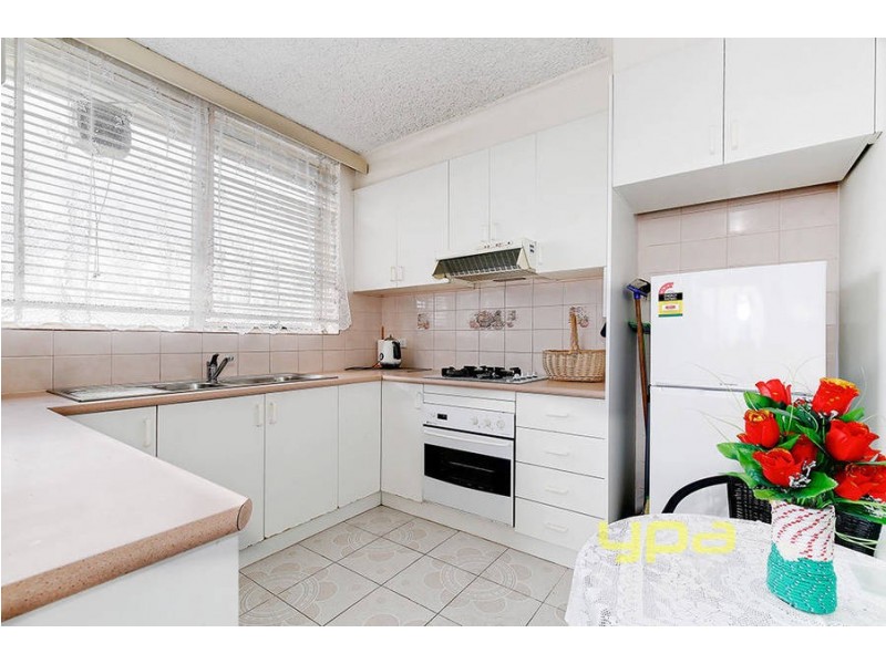 6/9 Austin Terrace, Brunswick VIC 3056