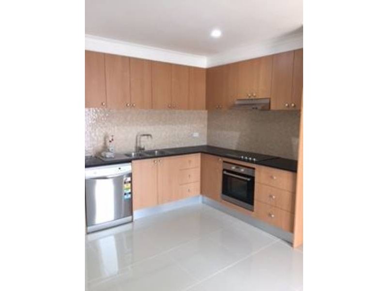 8/44 Munro Street, Coburg VIC 3058