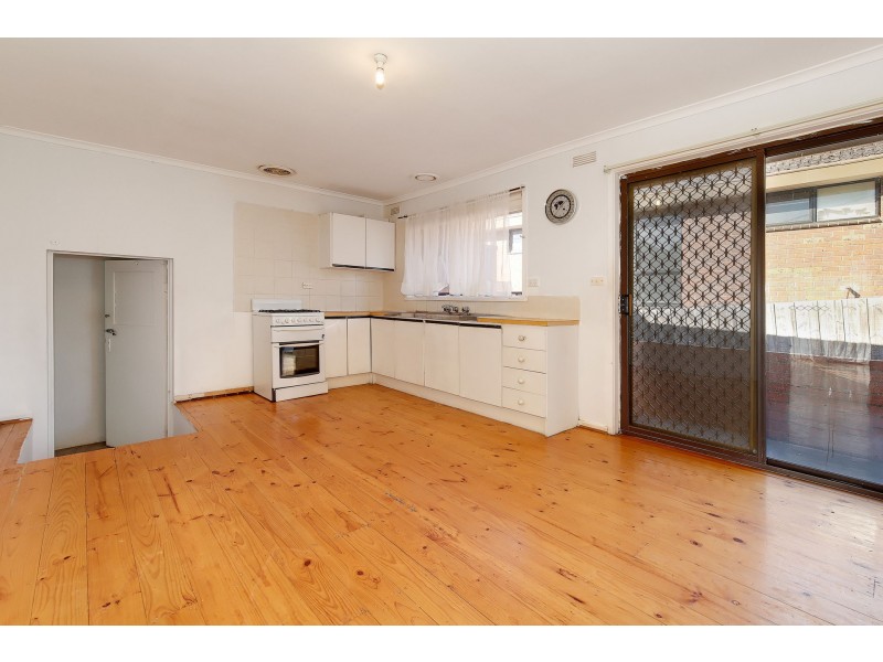 71 Bamford Avenue, Westmeadows VIC 3049