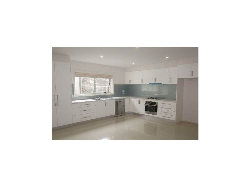 52A Dunstan Ave, Brunswick VIC 3056