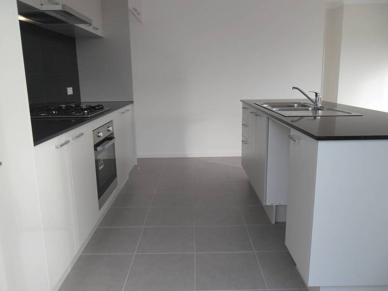 92 St Arnaud Road, Eynesbury VIC 3338