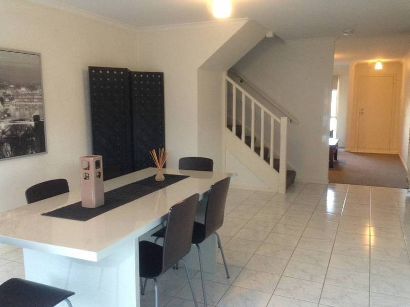 10a Village Ave, Taylors Lakes VIC 3038