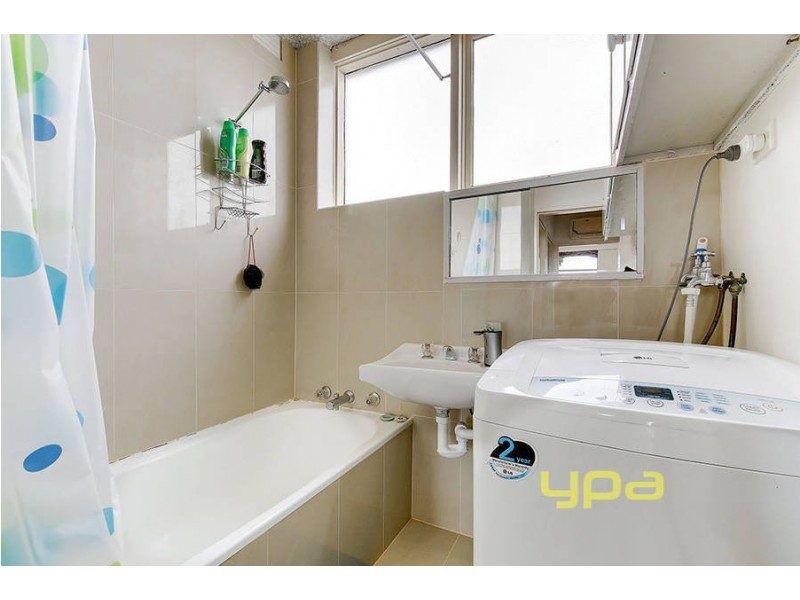 6-9 Austin Terrace, Brunswick VIC 3056