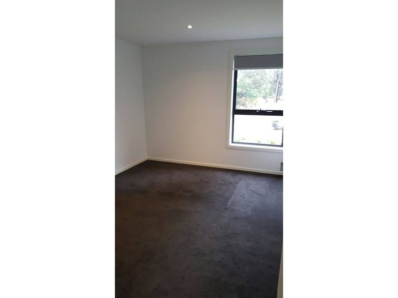 6/12 Ramu Parade, Heidelberg West VIC 3081