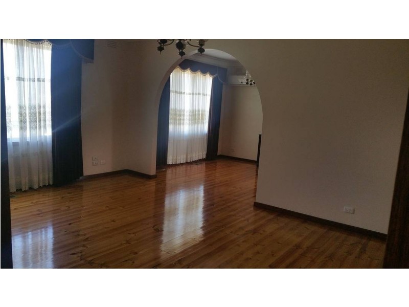 17 Patricia Drive, Fawkner VIC 3060