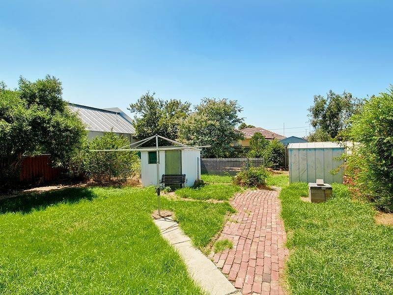 1072 Sydney Road, Fawkner VIC 3060