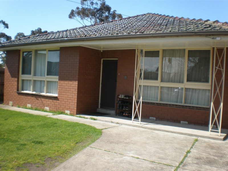 12 Fairmount Street, Hadfield VIC 3046