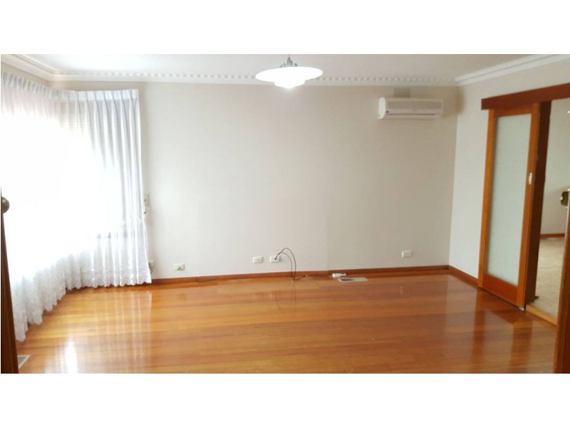 13  Currawong Avenue, Lalor VIC 3075