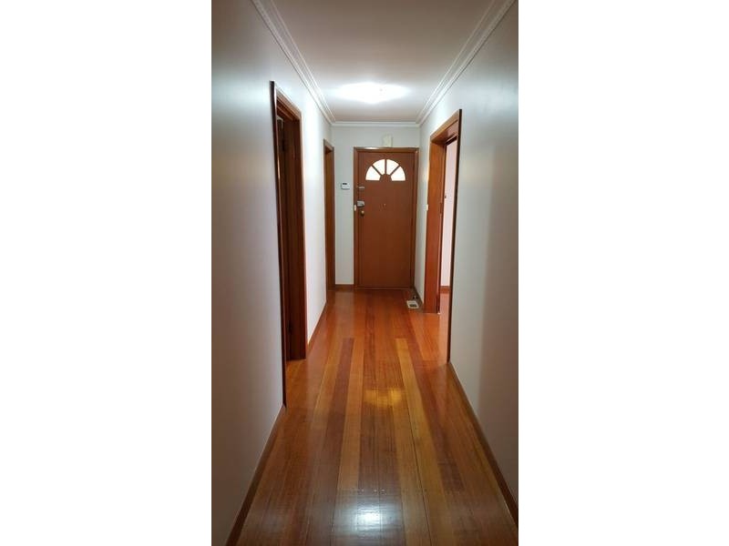 13  Currawong Avenue, Lalor VIC 3075