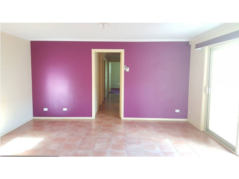 7 Silverdene Avenue, Sydenham VIC 3037