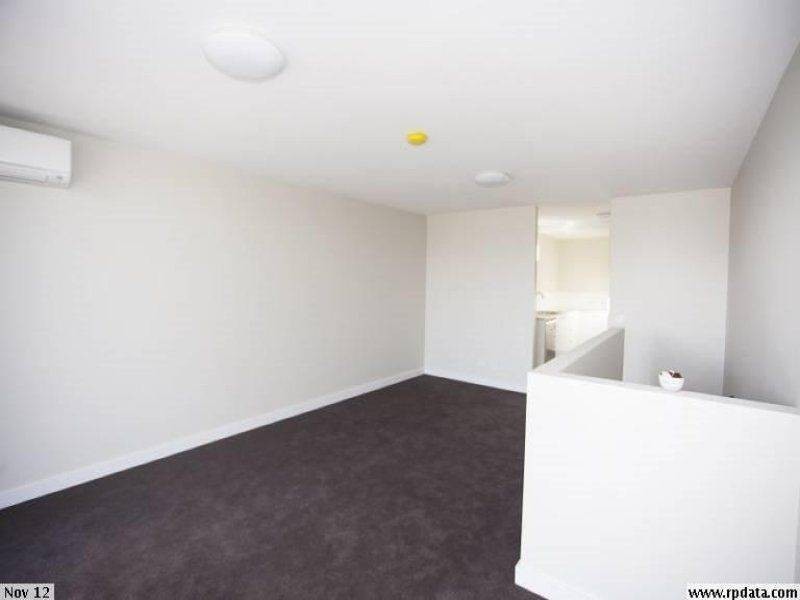 1/42 Everett St, Brunswick VIC 3056