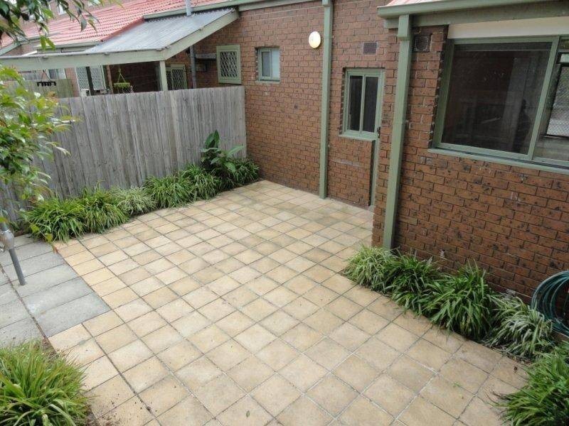 12/85 Ballarat Road, Maidstone VIC 3012