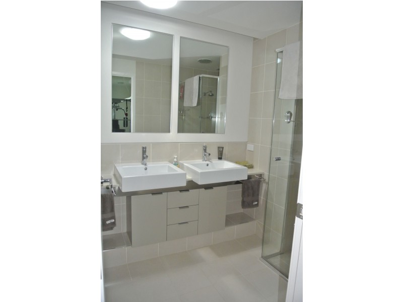 201/11-17 Orvieto Street, Coburg North VIC 3058