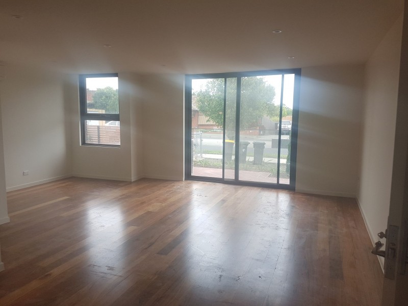 2/133-135 Nicholson Street, Coburg VIC 3058