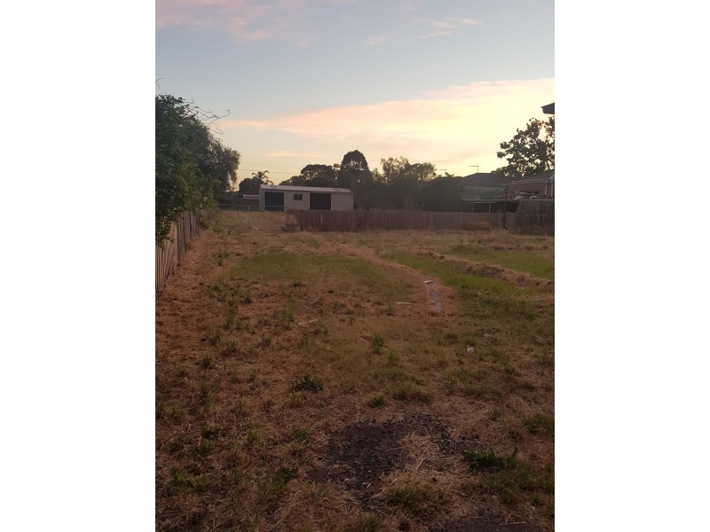 30 Toolern Street, Melton VIC 3337