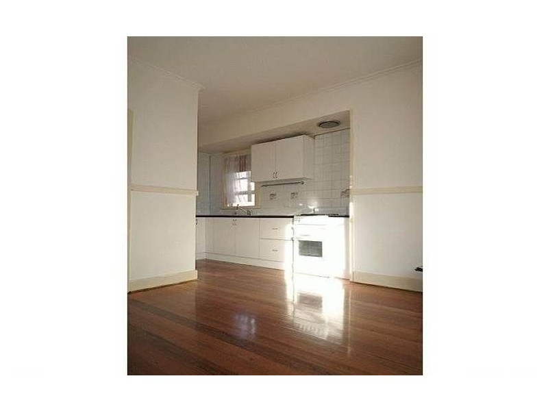 6 Lorenson Avenue, Coburg North VIC 3058