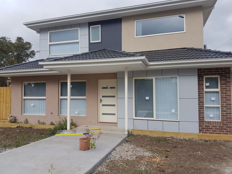 22 Crevelli, Reservoir VIC 3073