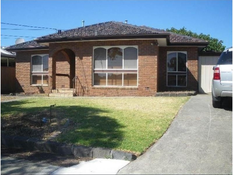 102 Dawson Street, Tullamarine VIC 3043