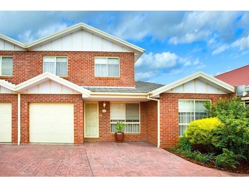 4/18 Sylvan Grove, Pascoe Vale VIC 3044